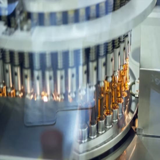 Céphalosporine injectable verre plastique petite ampoule Machine de remplissage et de scellage Ampoule Bfs fermeture de la chaîne de production d'emballage d'impression pour les produits pharmaceutiques